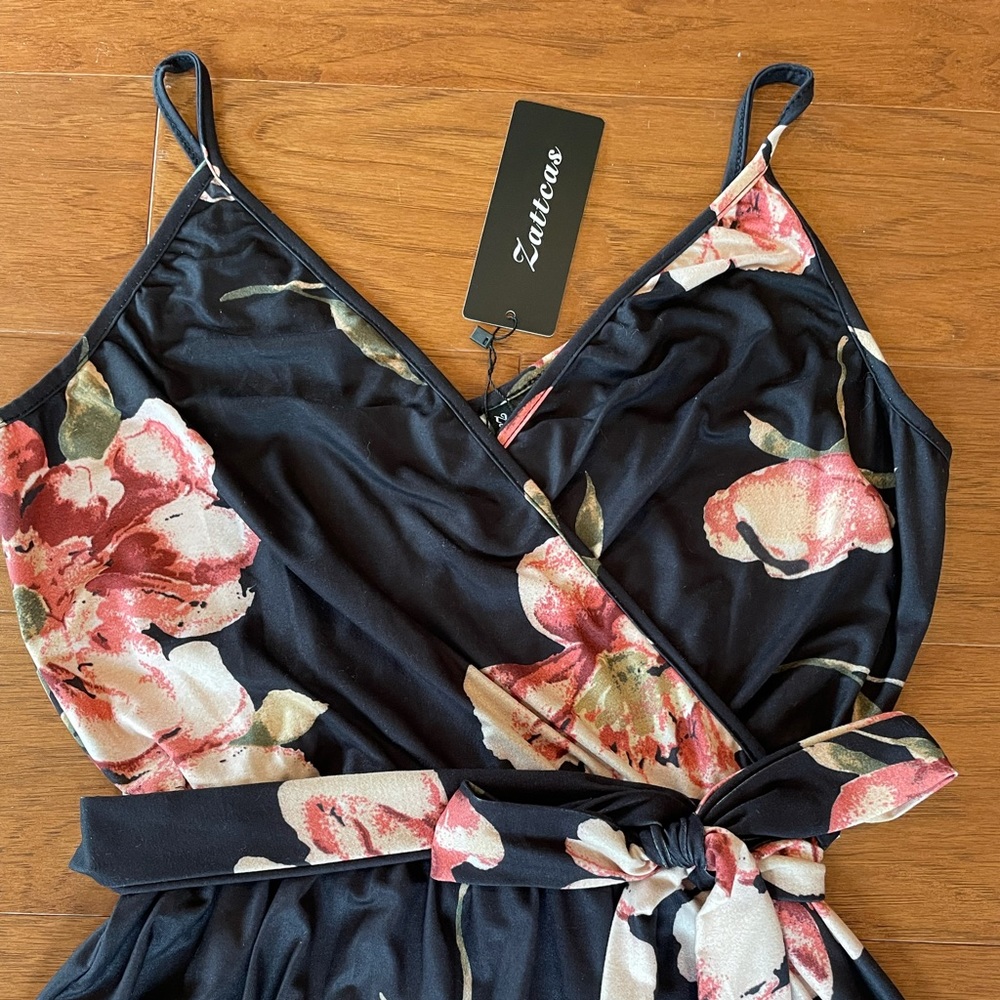 Black Floral maxi dress!